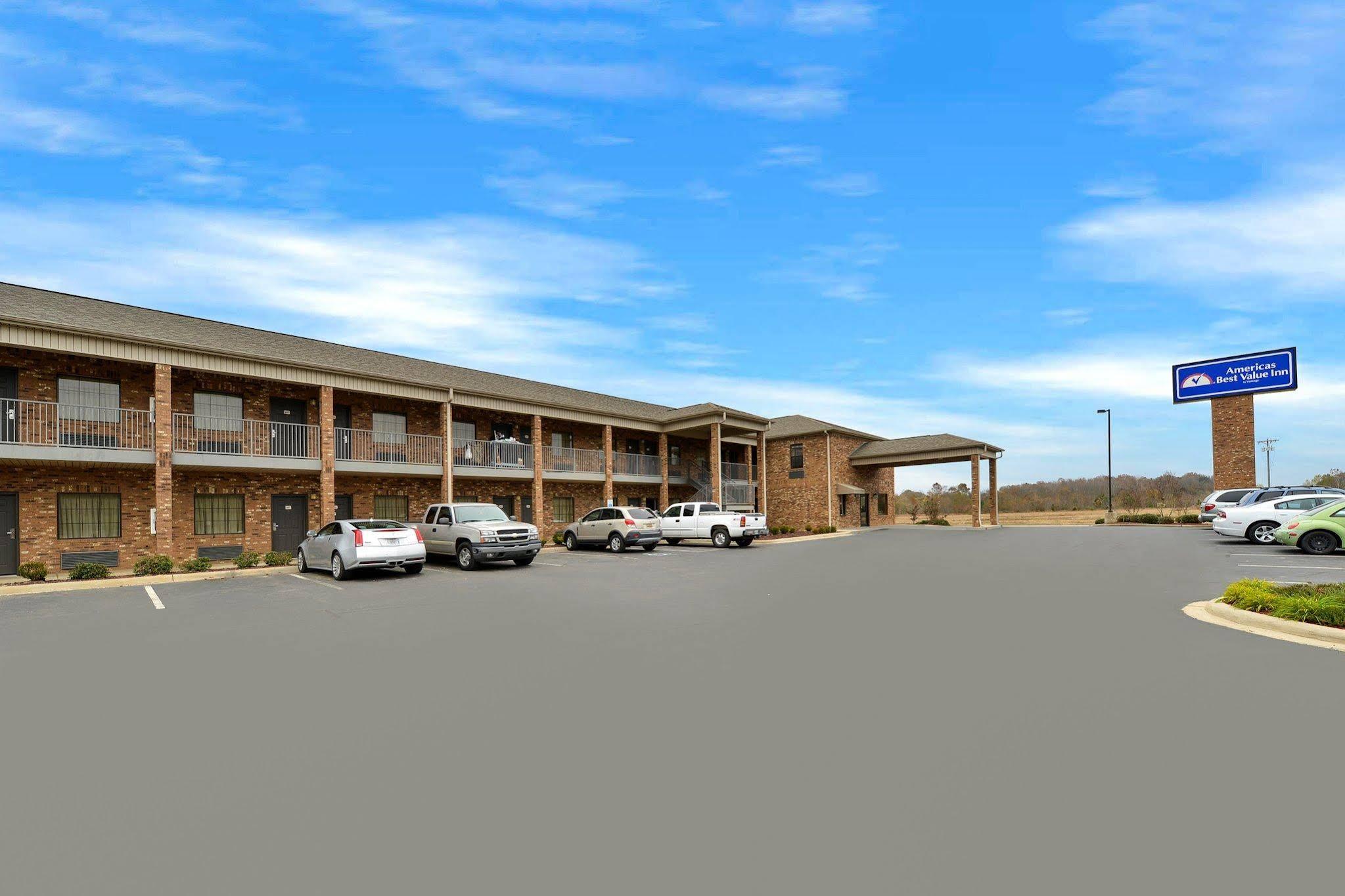 Americas Best Value Inn Byhalia Dış mekan fotoğraf